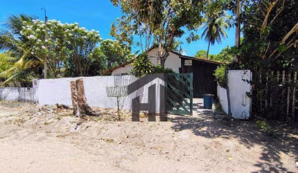 Casa de 130m² à venda, com 3 quartos, localizada em Porta de Pedra, Goiana - Pernambuco.