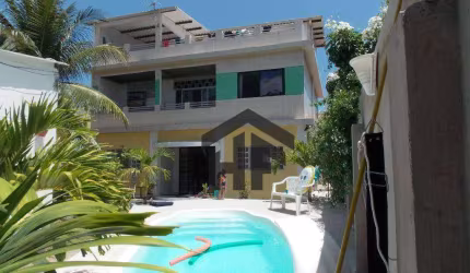 Casa Residencial ou Comercial, de 321m² à venda, com 4 quartos (1 suíte), localizada em Candeias, Jaboatão dos Guararapes - Pernambuco.