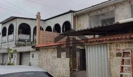 Casa Comercial de 336,50m² à venda, com 6 quartos (2 suítes), localizada em Maranguape II, Paulista - Pernambuco.
