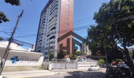 Apartamento de 70m² à venda, com 2 quartos (1 suíte), localizado em Santo Amaro, Recife - Pernambuco.