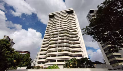 Apartamento de 217m² à venda, com 4 quartos (2 suítes), localizado na Tamarineira, Recife - Pernambuco.