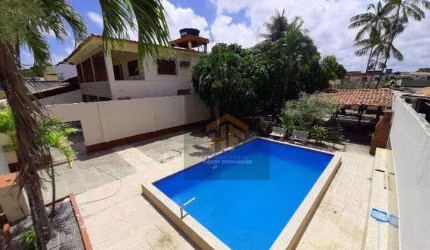 Casa com 08 quartos, localizada em Fragoso, Olinda - Pernambuco