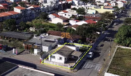 Terreno à venda na Avenida Prefeito José Juvenal Mafra, 1042, Centro, Navegantes por R$ 1.300.000
