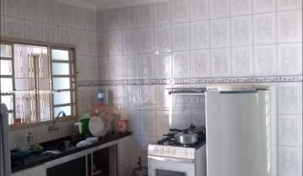 Casa para Venda em Araras, Jardim Santa Olívia II, 2 dormitórios, 1 suíte, 1 banheiro, 2 vagas