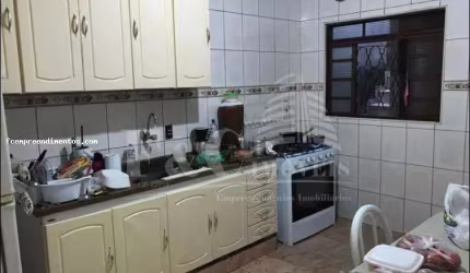 Casa para Venda em Limeira, Parque Residencial Santa Eulália, 2 dormitórios, 2 banheiros