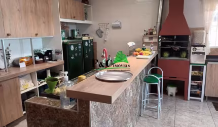 Casa para Venda em Itaí, Área Rural de Itaí, 4 dormitórios, 1 suíte, 2 banheiros, 2 vagas