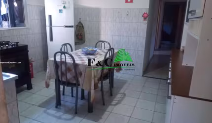 Casa para Venda em Avaré, Parque Santa Elizabeth II, 3 dormitórios, 1 suíte, 1 banheiro, 2 vagas