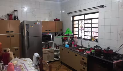 Casa para Venda em Limeira, Jardim Boa Vista, 4 dormitórios, 1 banheiro, 2 vagas
