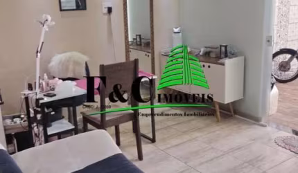 Casa Geminada para Venda em Limeira, Residencial Palmeira Real, 5 dormitórios, 1 suíte, 2 banheiros, 2 vagas