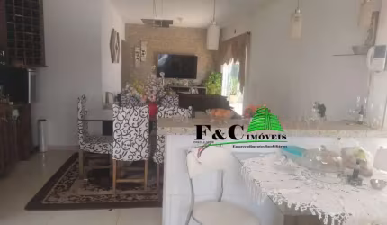 Casa para Venda em Limeira, Parque Residencial ANAVEC, 3 dormitórios, 2 suítes, 3 banheiros, 2 vagas