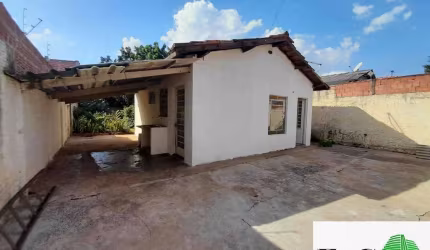 Casa para Venda em Limeira, Residencial Econômico Manoel Simão de Barros Levy, 2 dormitórios, 1 banheiro, 2 vagas