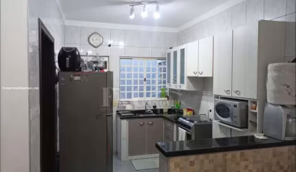 Casa para Venda em Limeira, Jardim Ipanema, 2 dormitórios, 1 banheiro, 3 vagas