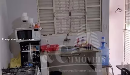 Casa para Venda em Limeira, Parque Residencial Belinha Ometto, 3 dormitórios, 2 banheiros, 2 vagas