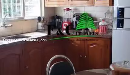 Casa / Sobrado para Venda em Limeira, Jardim Planalto, 4 dormitórios, 1 suíte, 1 banheiro, 4 vagas