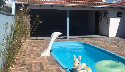 Casa na  Praia do Ervino - São Francisco do Sul/SC.