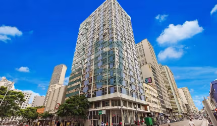 Sala comercial com 30m² no Centro