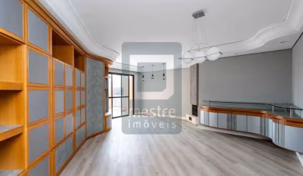 Cobertura duplex de 130m² privativos com 2 suítes e 2 vagas no Bigorrilho