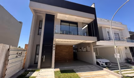 Sobrado 3 suites em Cond Fechado
