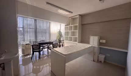 Sala comercial no Centro