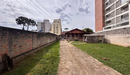 Terreno para permuta no Centro de Pinhais