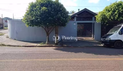 Casa com 3 dormitórios à venda, 280 m² por R$ 450.000,00 - Conjunto Café - Londrina/PR