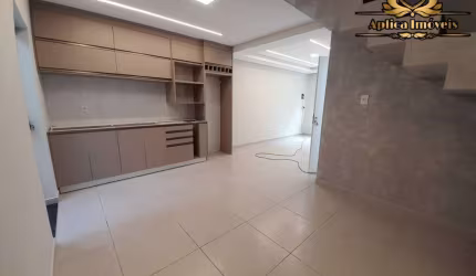 Sobrado com 2 Suítes no Centro de Navegantes