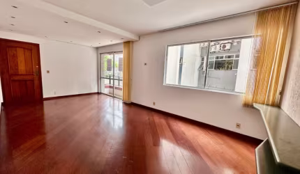 Apartamento de 116m² com 3 quartos sendo 1 suíte no Centro