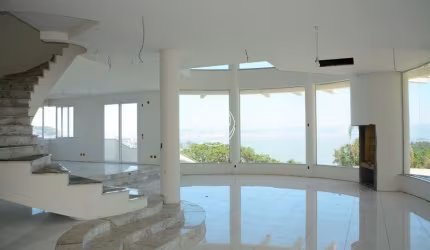 CASA RESIDENCIAL EM FLORIANOPOLIS