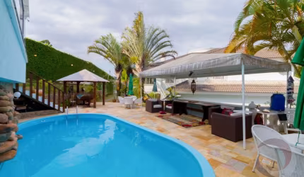 CASA RESIDENCIAL Á VENDA