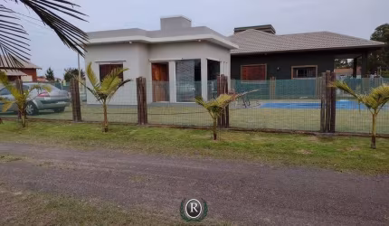 Casa 02 dormitórios venda Praia Paraíso Torres