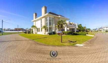 Casa venda condomínio fechado Torres RS
