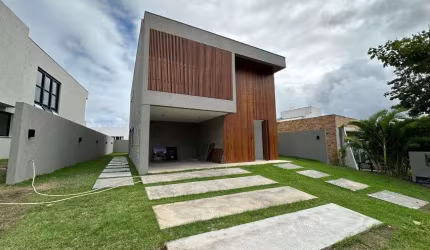 Casa espetacular 4/4 com suíte e área gourmet privativa em Alphaville LN2, Camaçari/BA