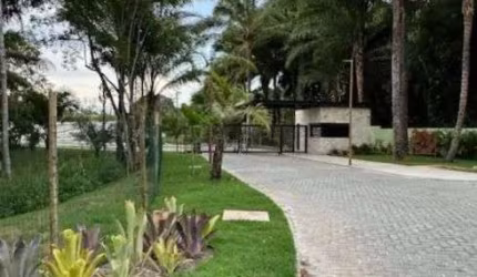 Terreno a venda em condomínio Busca Vida com 1.020 m² - Camaçari / BA