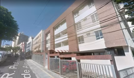 Cód. 154 Costa Azul 2/4 com suíte e dependência Vista Mar