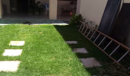 Cód. 515 Caji Casa Térrea com 3/4 e Quintal