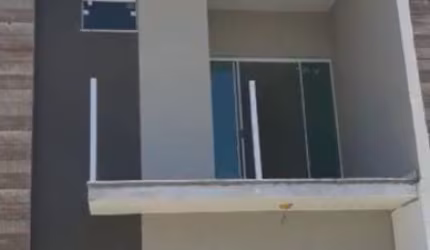 Cód. 516 Ipitanga Casa 3/4 sendo duas suítes e 2 Vagas na Vila Praiana