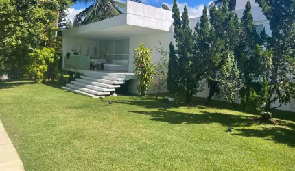 Cód. 434/3761 Lauro Casa 2/4 com suíte e dependência Reformada e Espaçosa