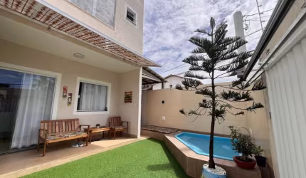 Cód. 277 Ipitanga Casa com 2 suítes Reformada e Piscina Privativa