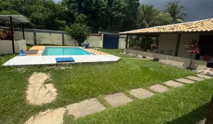 Casa em Vilas do Atlântico- 5 quartos