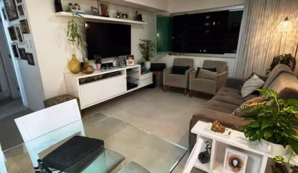 Apartamento Finamente Decorado com 3 Quartos na Rua Rodolpho Coelho Cavalcante