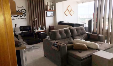 Apartamento 2/4 + Gabinete no Horto Florestal