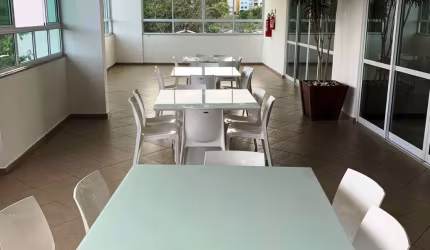 Apartamento 2/4 na Paralela