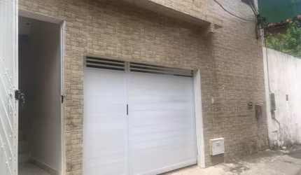 Cód. 505 Itapuã Casa 2/4 com suíte e Garagem