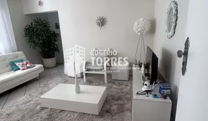 Apartamento a venda de 1/4, 2 banheiros e garagem na PITUBA