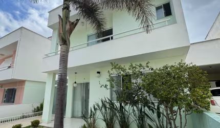 Casa 4/4 no Condomínio foz do Joanes