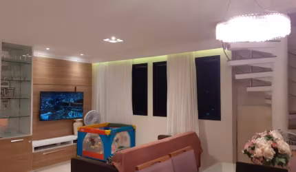 Ótima cobertura duplex e 3/4 no Costa azul.