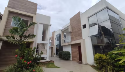 Cód. 564 Lauro Casa 4/4 sendo 3 suítes em Vilas do Atântico