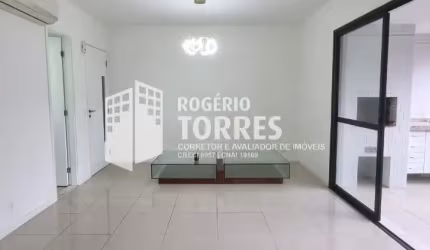 Apartamento a venda de 3/4, 1 suíte e 2 garagens em ALPHAVILLE