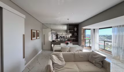 Apartamento a venda de 3/4, 1 suíte, varanda gourmet e 2 garagens na PARALELA