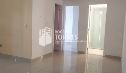 Apartamento para locação de 2/4, andar alto e 1 garagem em PIATÃ